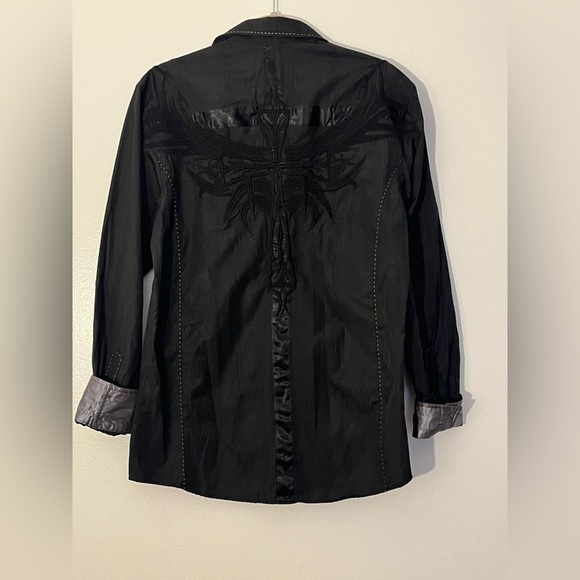Roar | Believe button down black embroidered cross shirt Men’s size M goth punk - Picture 7 of 11